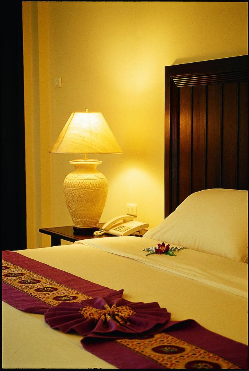 Kata Poolside Resort Sha Extra Plus Luaran gambar