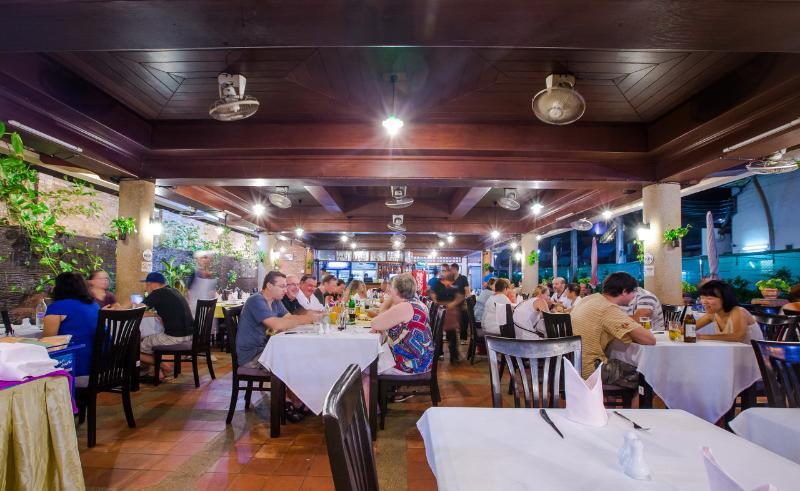 Kata Poolside Resort Sha Extra Plus Luaran gambar